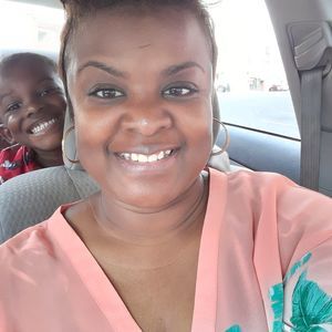 Meet your Posher, Alanda